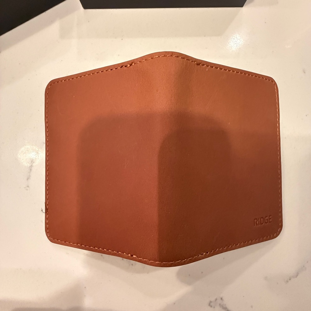 Ridge Bifold Leather Wallet - Tobacco Brown - Picture 3 of 7